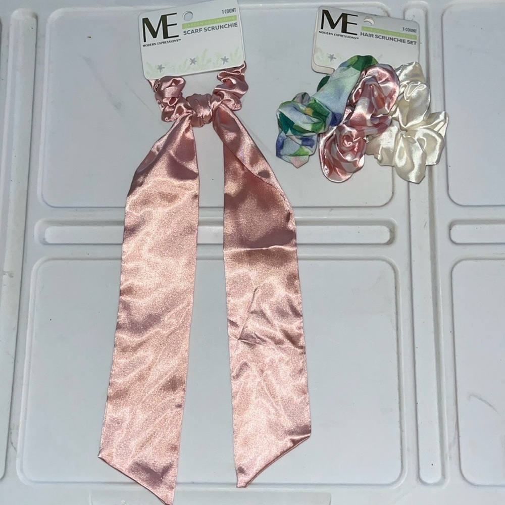 Modern expressions hair accessories